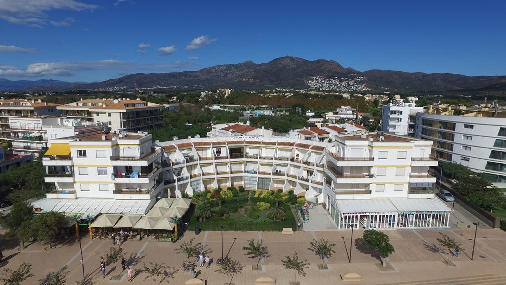 Inmosantos Oasis B5 Apartment Roses Bagian luar foto
